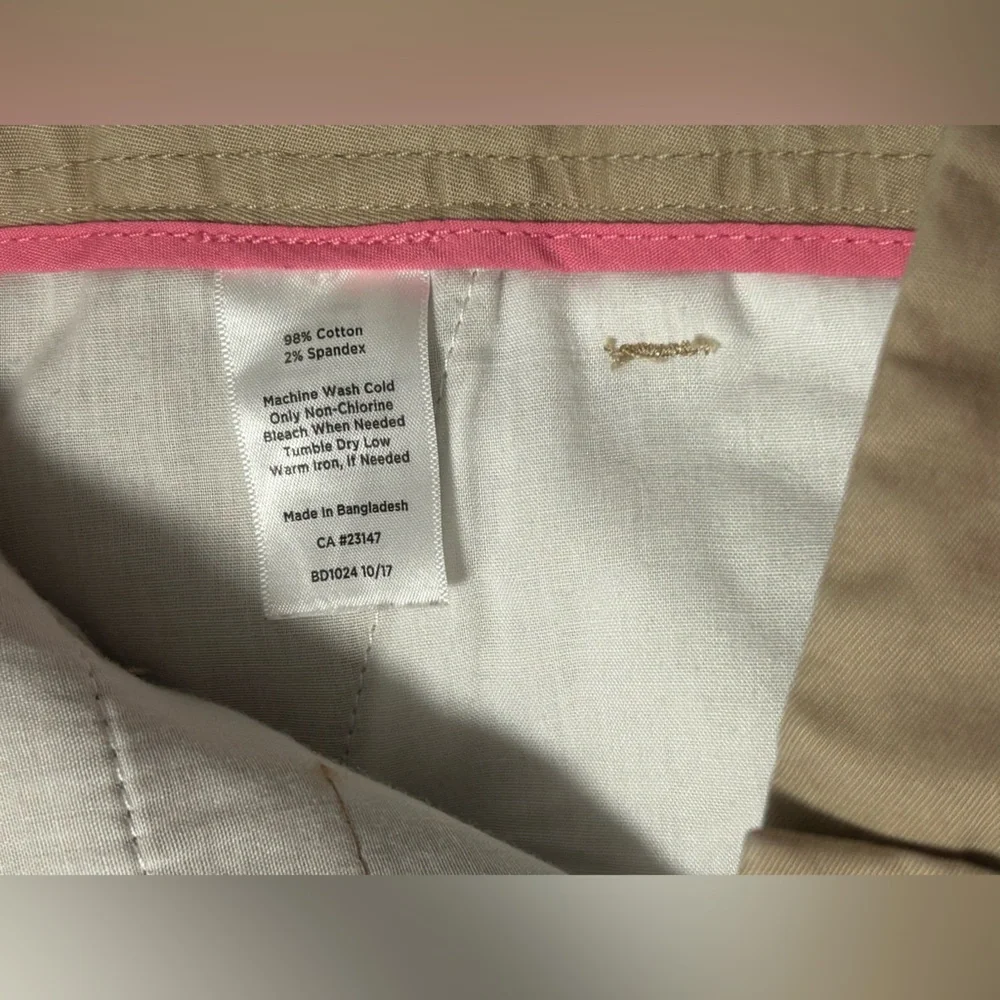 Talbots 12p Khaki Girlfriend Chino Shorts - Picture 4 of 4